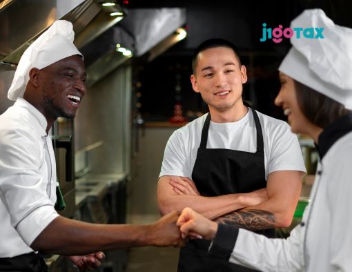 Complete Guide: How to Start from Scratch to Work Legally in the U.S. (With J-1 Focus)