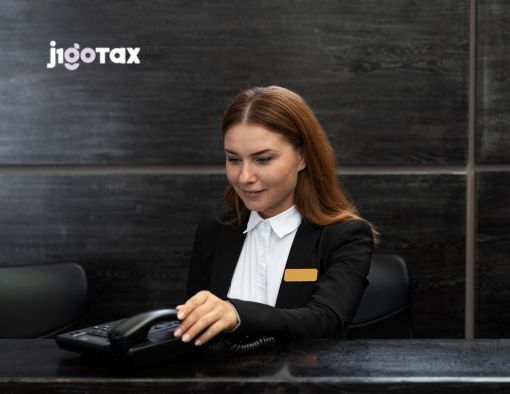 J-1 Visa Taxes in Orlando