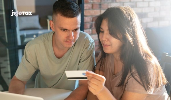 Tax form 1099-MISC for J-1 visa holders: contractor income reporting and nonresident alien filing requirements